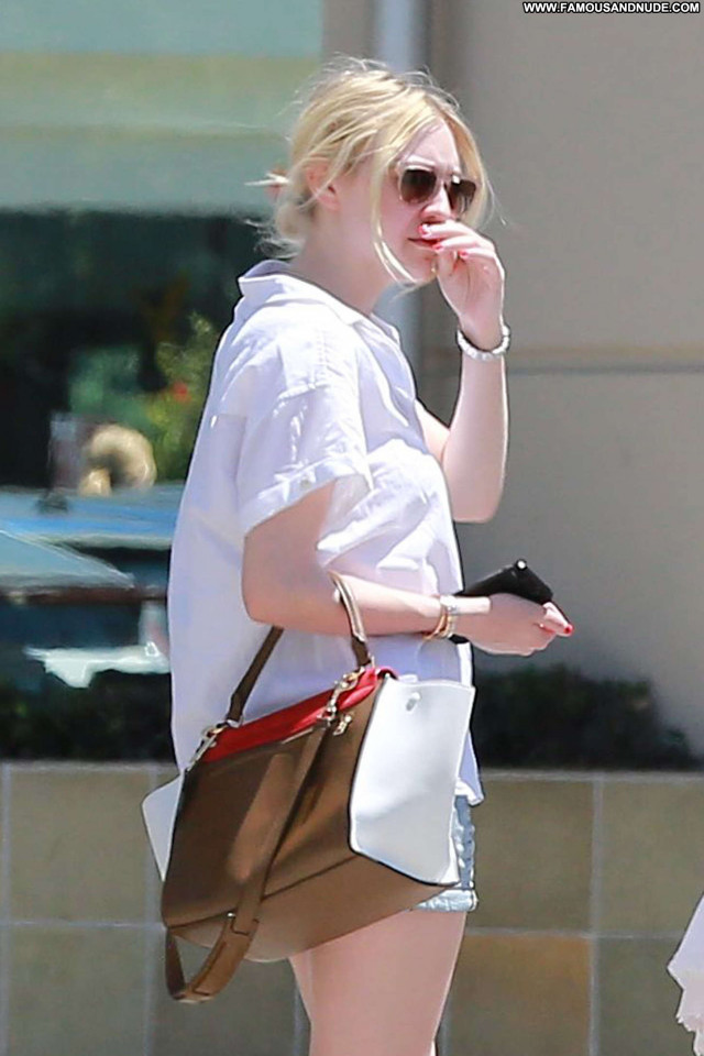 Dakota Fanning Studio City Posing Hot Shorts Babe Celebrity Paparazzi