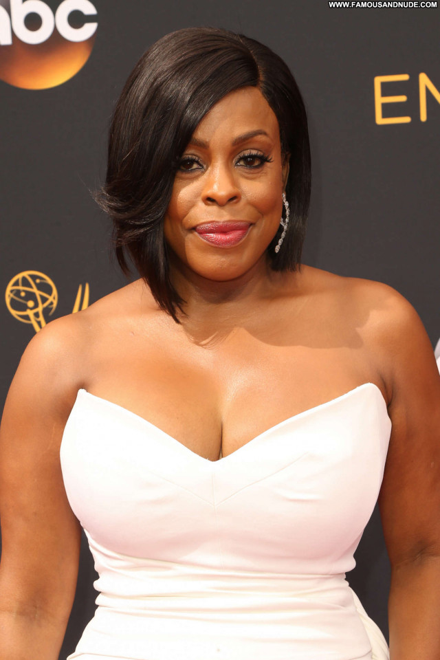 Niecy Nash Nude Pics