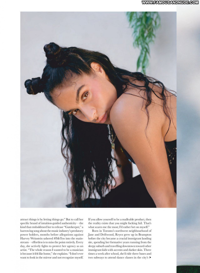 Jessie Reyez No Source Posing Hot Beautiful Babe Celebrity Sexy