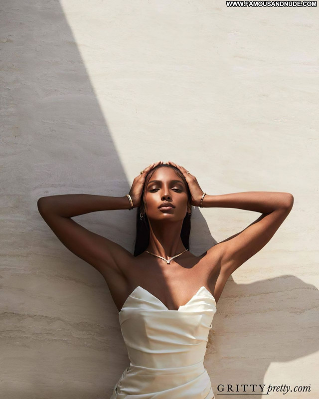 Jasmine Tookes No Source  Posing Hot Celebrity Beautiful Babe Sexy