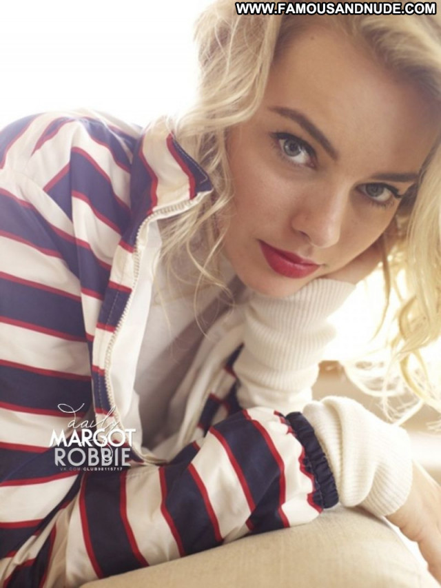 Margot Robbie No Source Babe Beautiful Sexy Celebrity Posing Hot