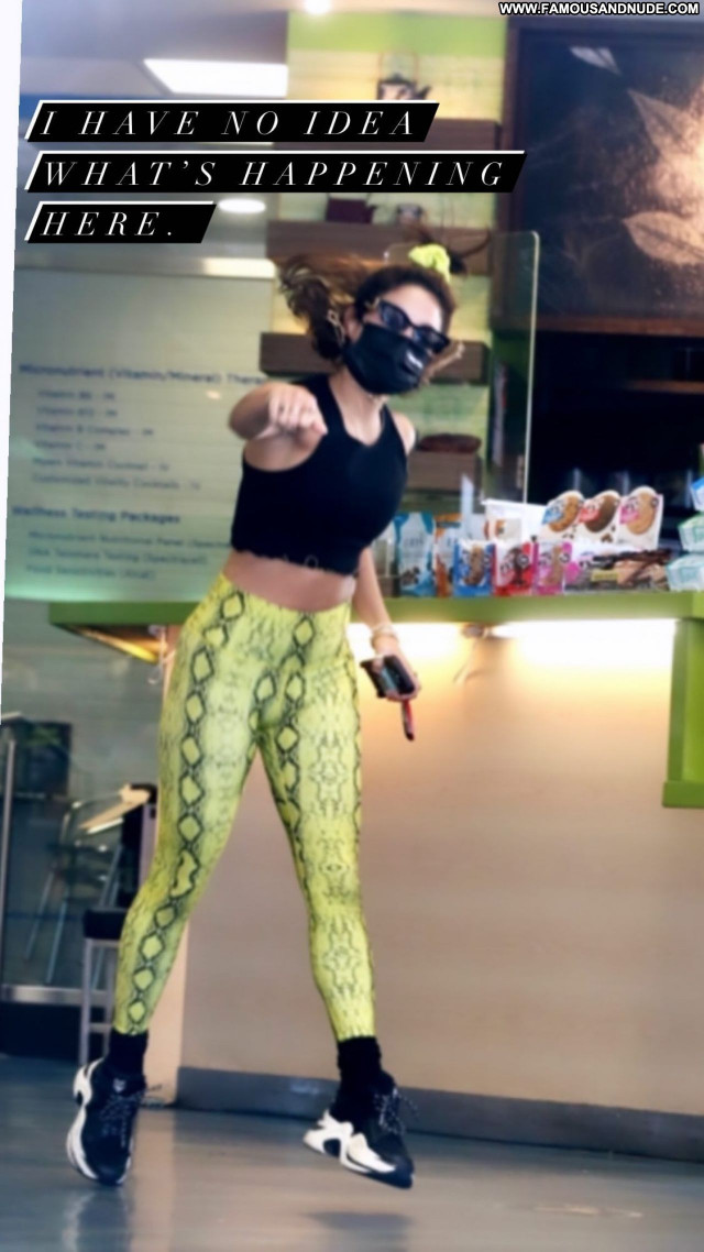 Vanessa Hudgens No Source Babe Sexy Celebrity Posing Hot Beautiful