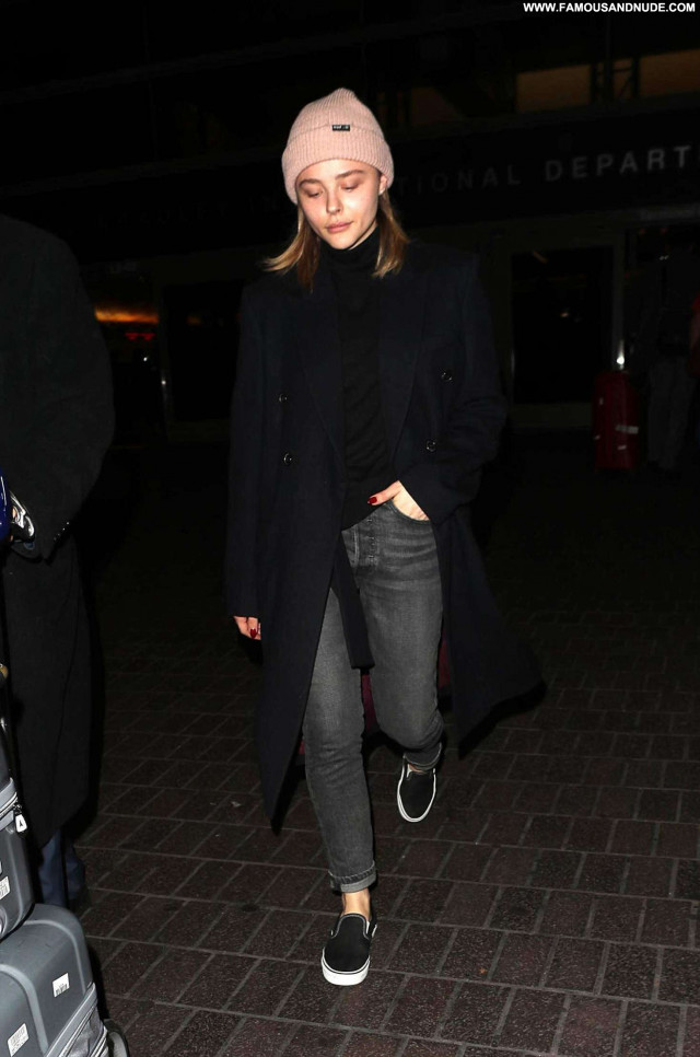 Chloe Moretz Lax Airport Celebrity Paparazzi Posing Hot Beautiful Babe