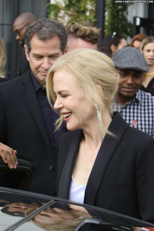 Nicole Kidman Anniversary Party Beautiful Posing Hot Celebrity Babe