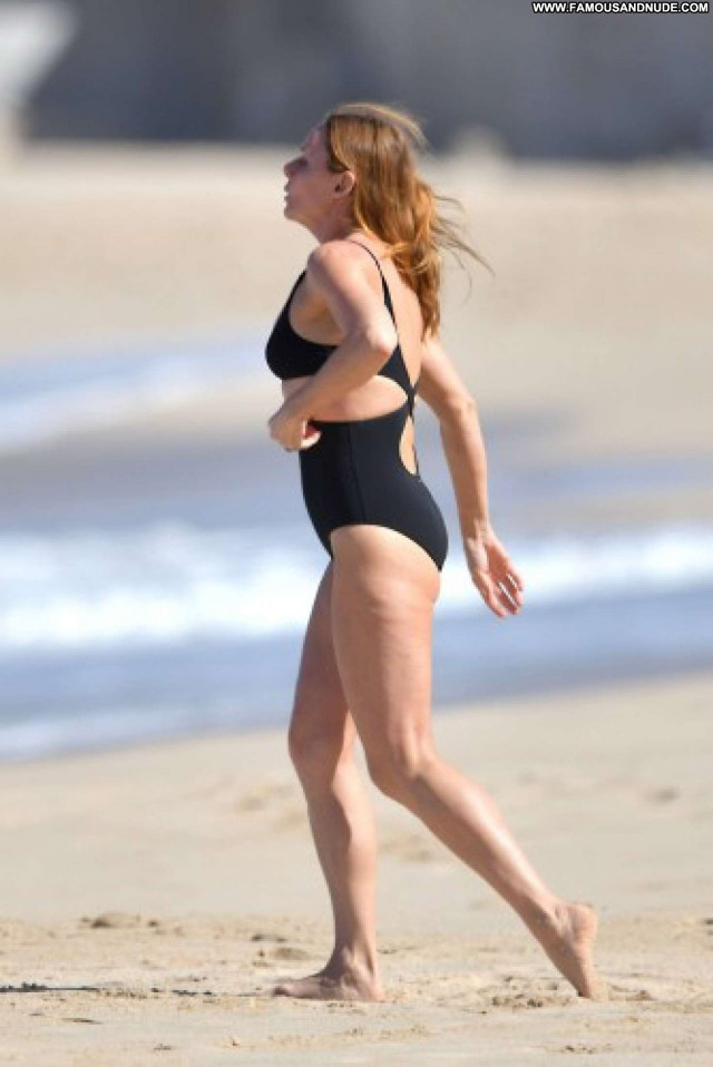 Stella Mccartney The Beach Celebrity Paparazzi Babe Beautiful Posing
