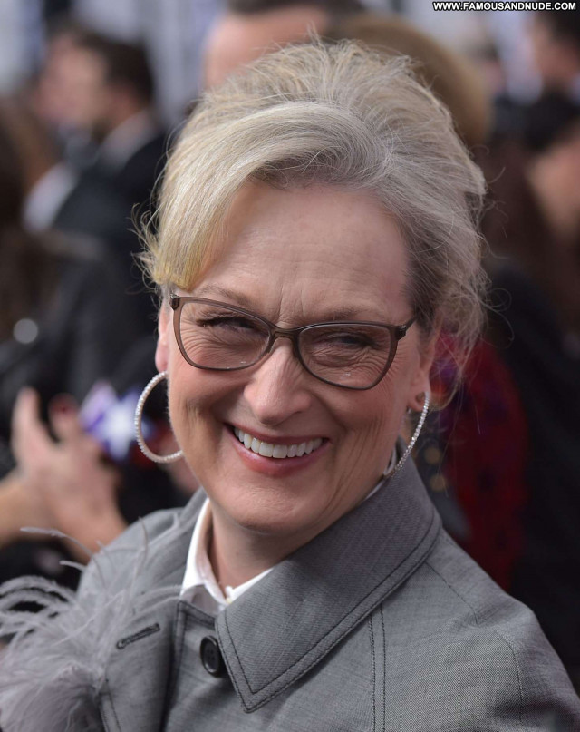 Meryl Streep No Source Paparazzi Celebrity Beautiful Babe Posing Hot