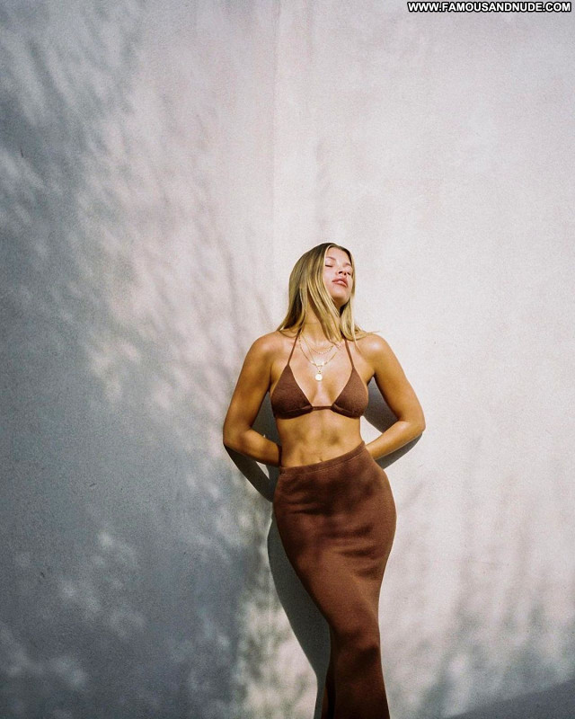 Sofia Richie No Source Babe Beautiful Celebrity Posing Hot Sexy